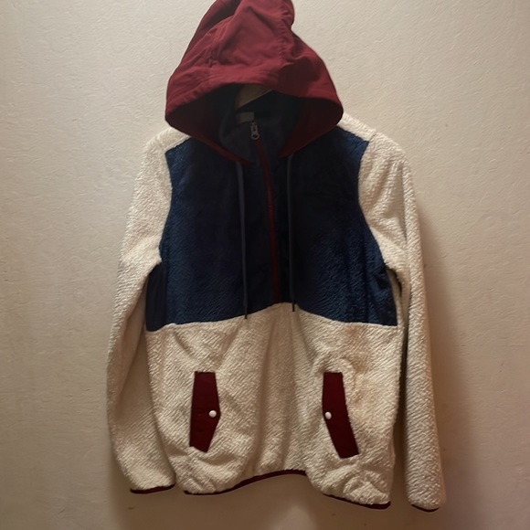 Marmot Blue and Cream Hoodie Sweatshirt - Picture 8 of 13